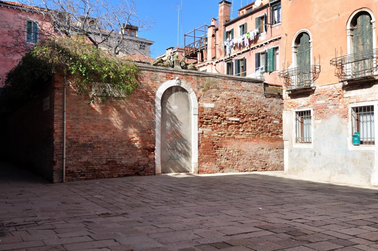 Cozy Apartment Near Rialto Bridge/ St.Mark Square Venezia Esterno foto