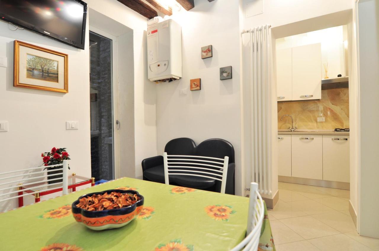 Cozy Apartment Near Rialto Bridge/ St.Mark Square Venezia Esterno foto